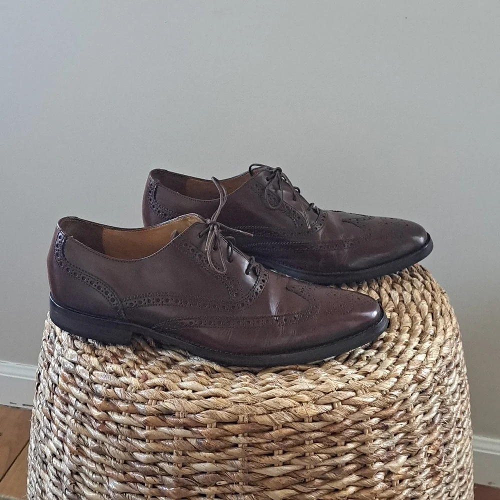 Cole Haan Mens Classic Brown Leather Wingtip Oxford Dress Shoes Lace Up Size 10